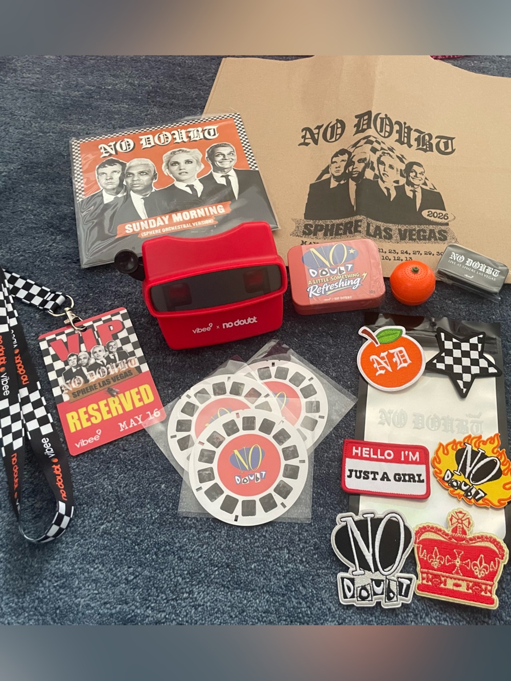 Vibee VIP No Doubt Sphere Merch-Lanyard, vinyl, view finder, lip gloss, patches
